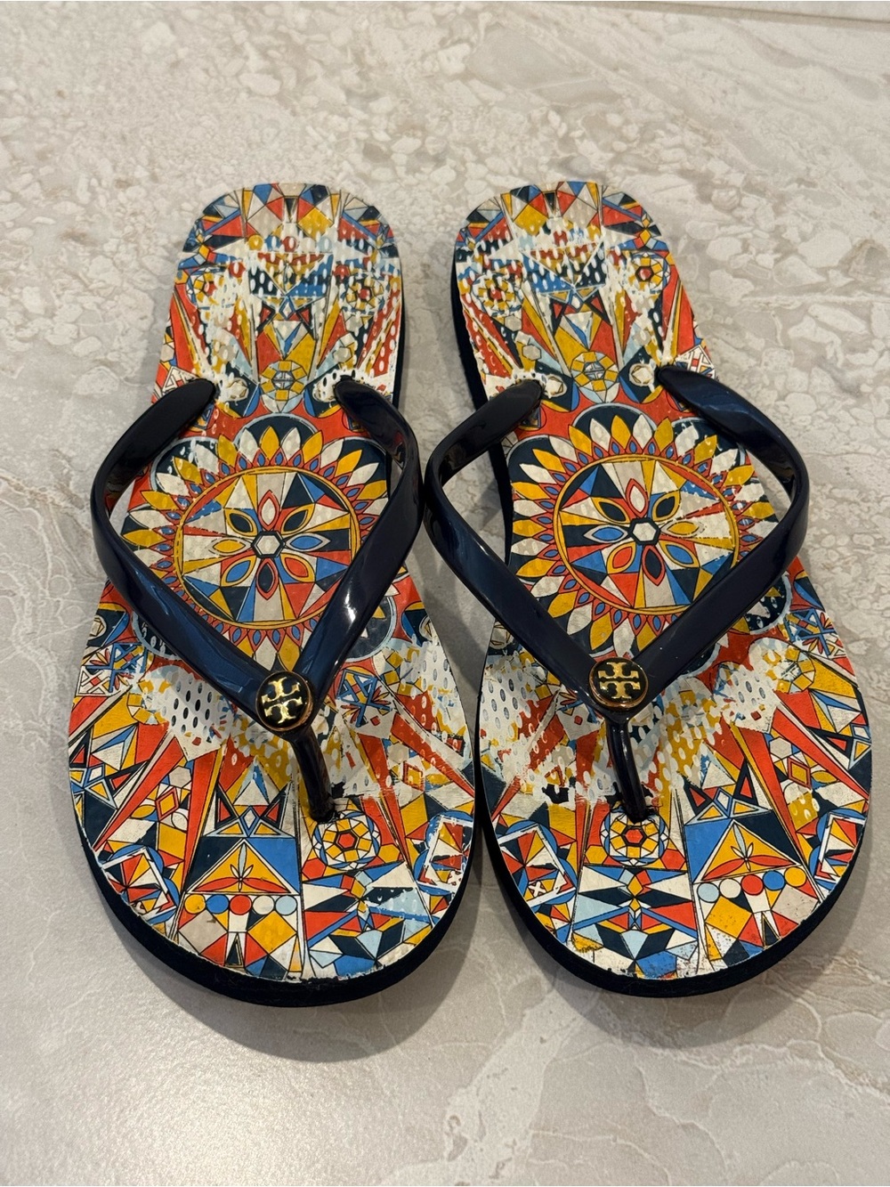 Tory Burch Psychedelic Geo Enamel Logo PVC/EVA Sole Flip Flop Sandal Size 8 - Picture 2 of 10